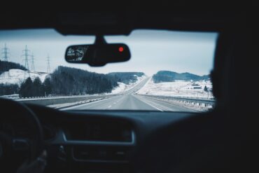 Voiture sur la route