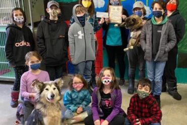 Groupe d'enfants à la SPCA